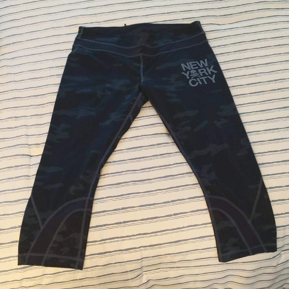 Lululemon cropped leggings